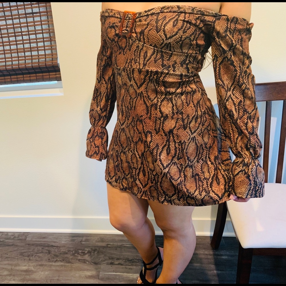 Printed off shoulder dress